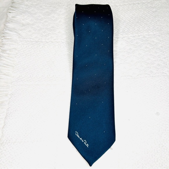 Oscar de la Renta Navy Blue Tie Tiny Dot Vintage 80s Necktie - Picture 3 of 11